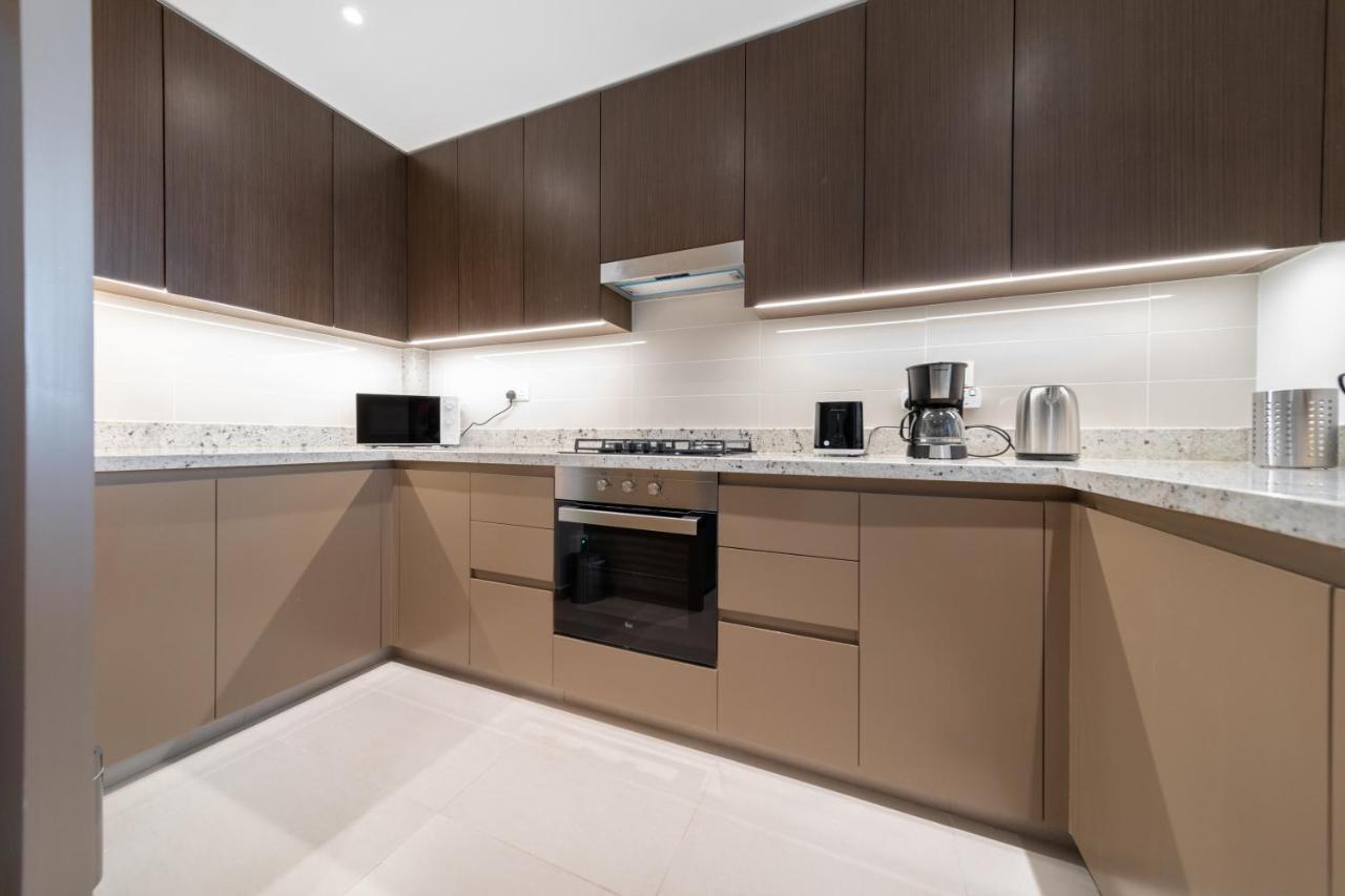 Eden'S Homes & Villas - Blvd Heights Dubai Dış mekan fotoğraf